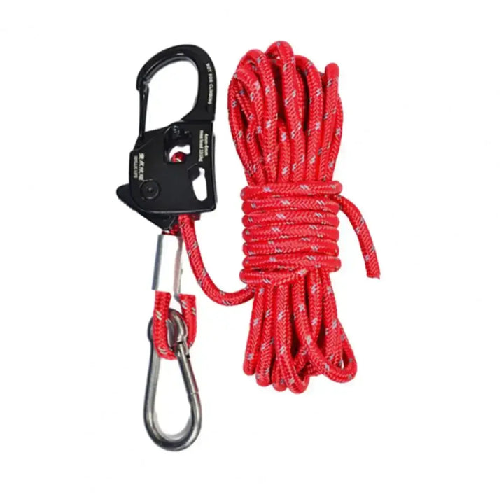 Red climbing rope with carabiner and tensioner buckle, ideal for camping and outdoor activities.